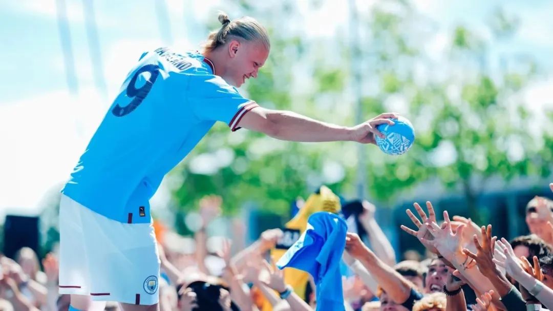 曼城是怎么盈利,曼城是盈利还是亏损