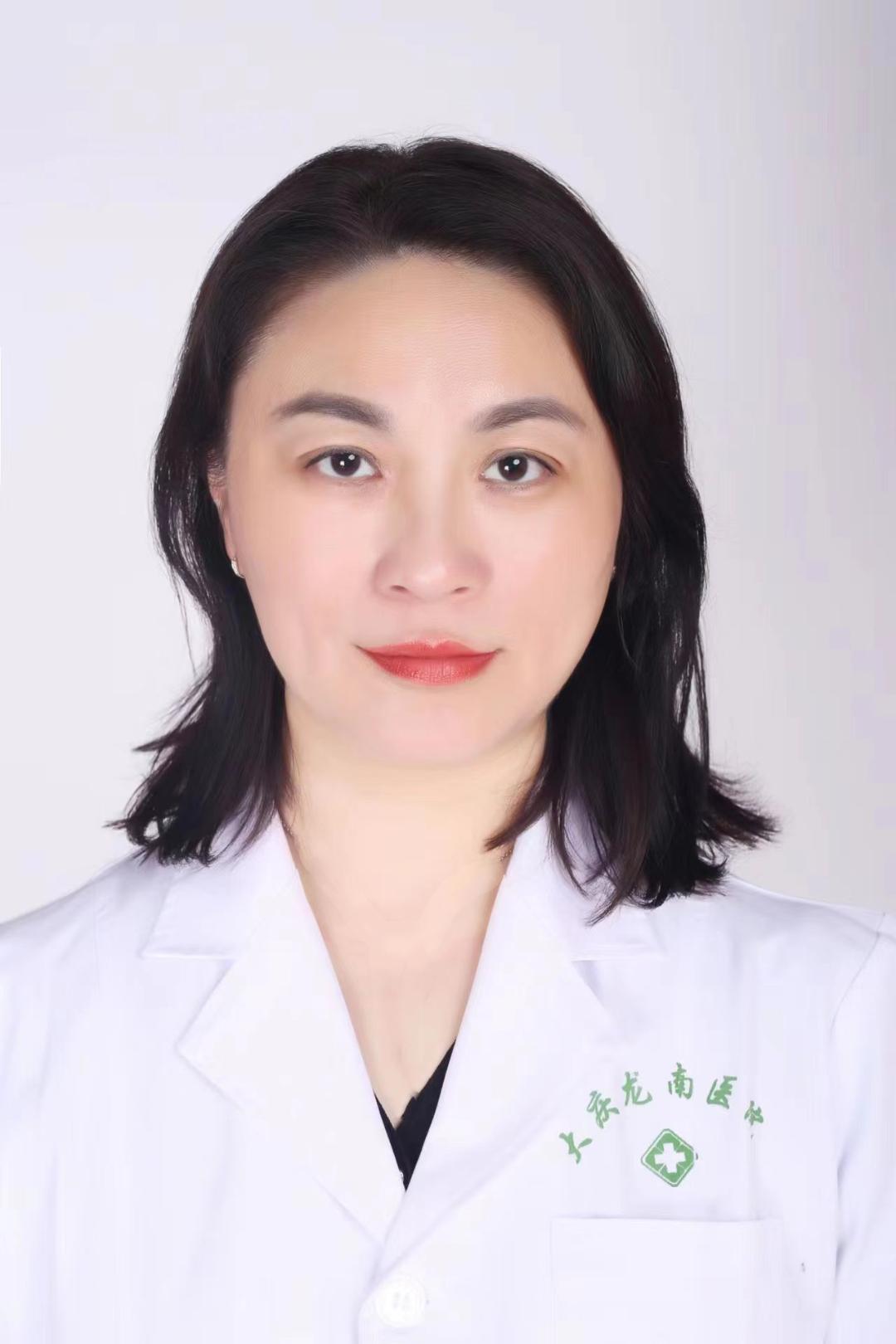 锦旗写仁心仁术医者情怀,医者救人赠送锦旗16字