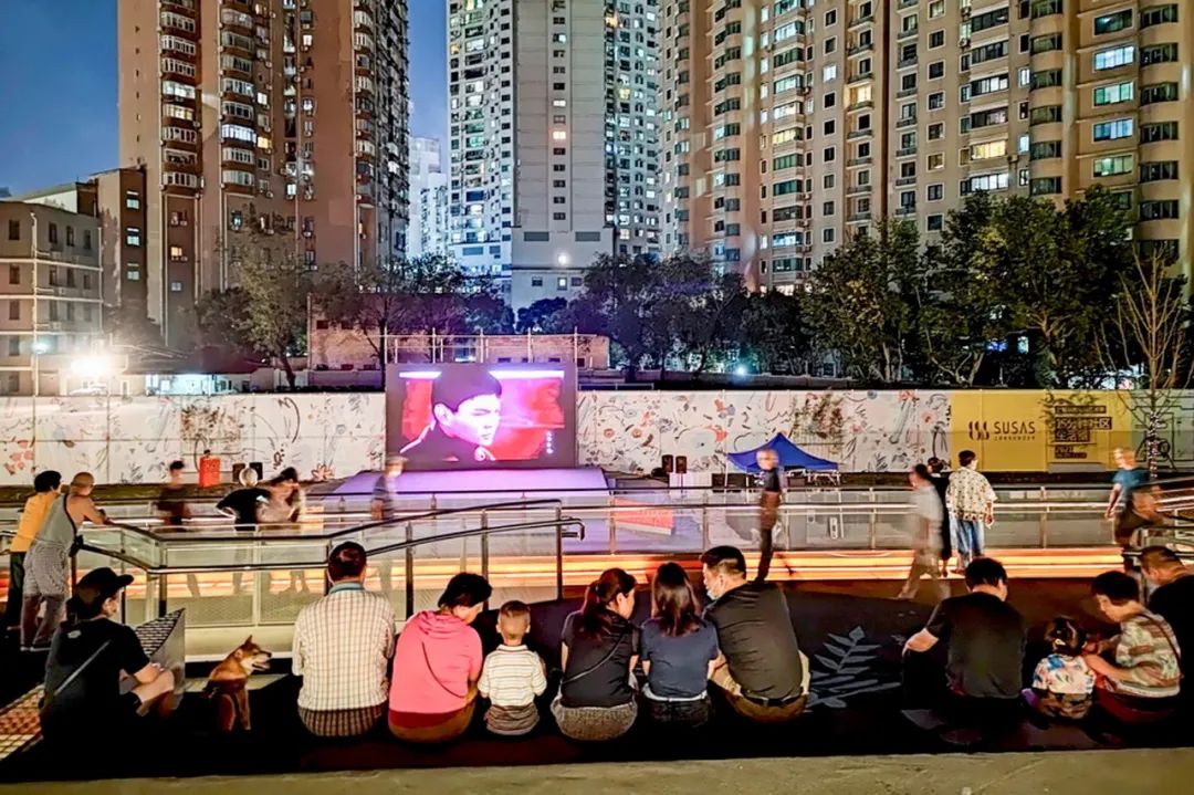 评价高颜值的神评论,高颜值高评价