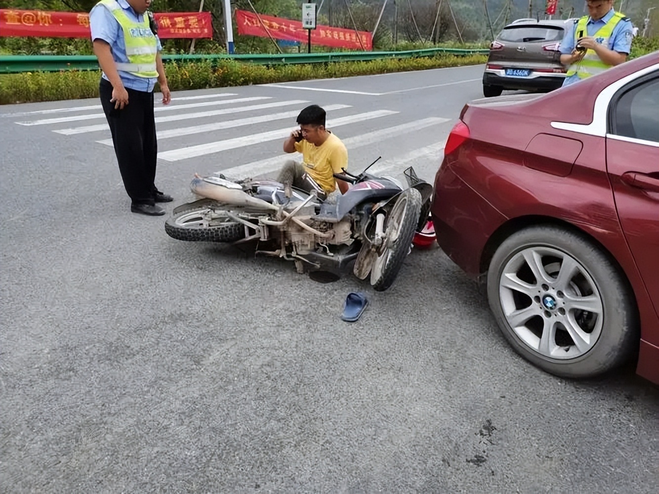 摩托车三者险买50万还是100万,货车三者险50万和100万的差距