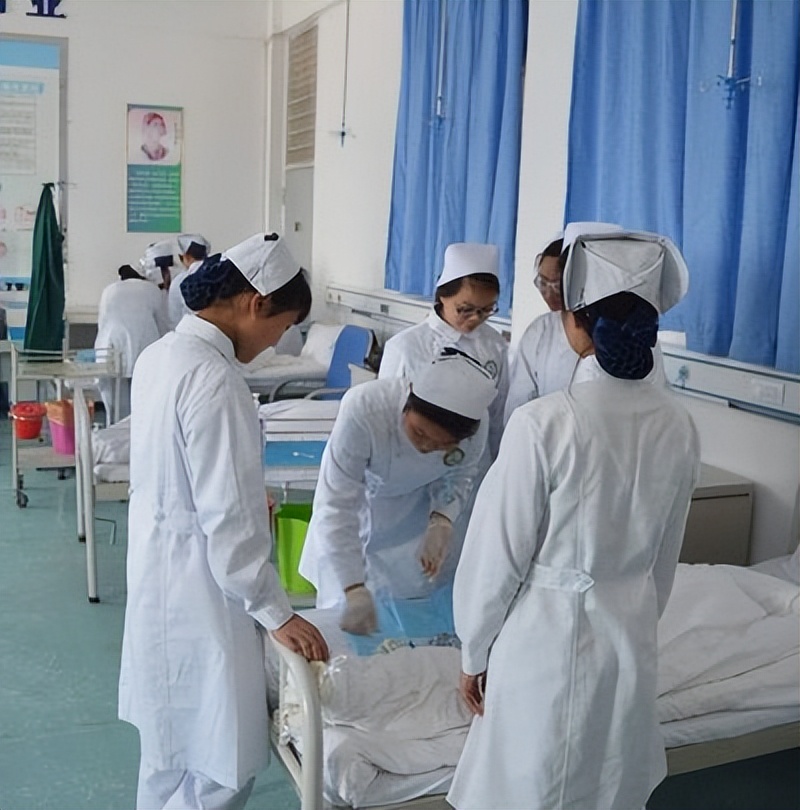 青岛第一卫校2024年招生计划,青岛卫校2023年招生简章