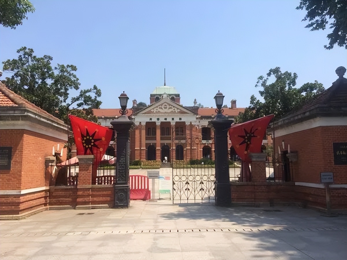 武汉与南京城市哪个漂亮,武汉和其他城市对比