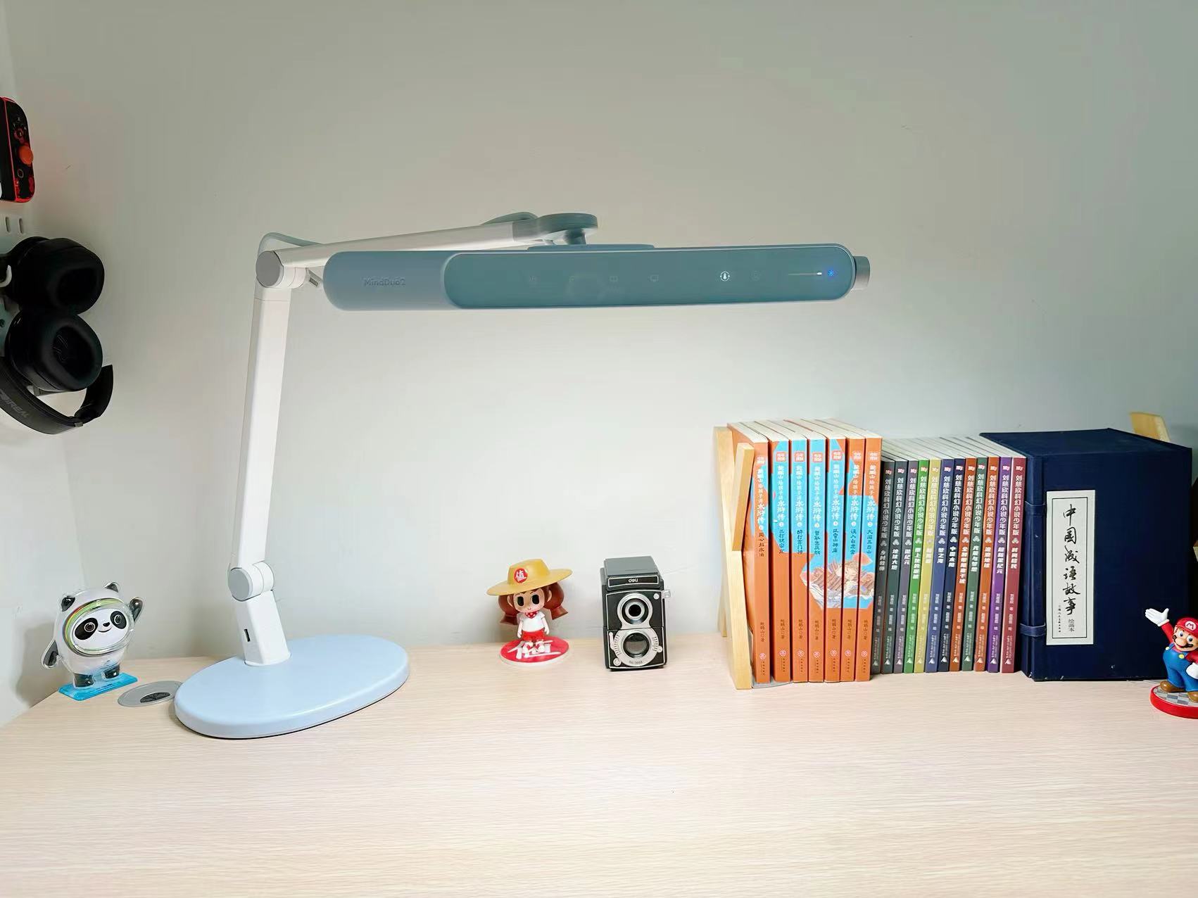 明基儿童护眼灯一亮就暗,明基双臂儿童护眼灯如何用