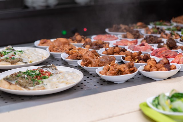 今天午餐吃什么用英语怎么说,今天午餐吃什么