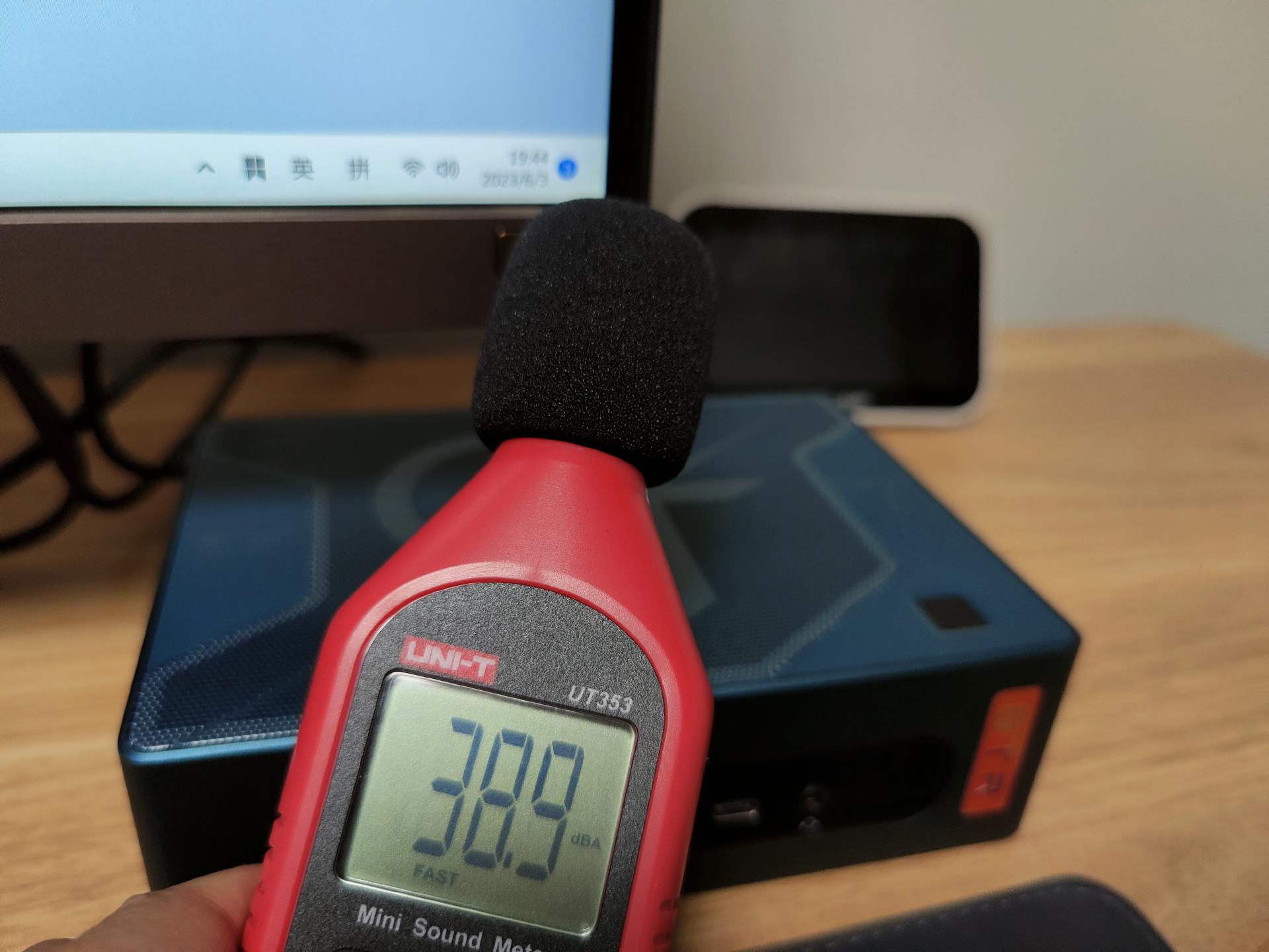 amd锐龙77840hs迷你主机拆解,amd7840h迷你主机显卡测评