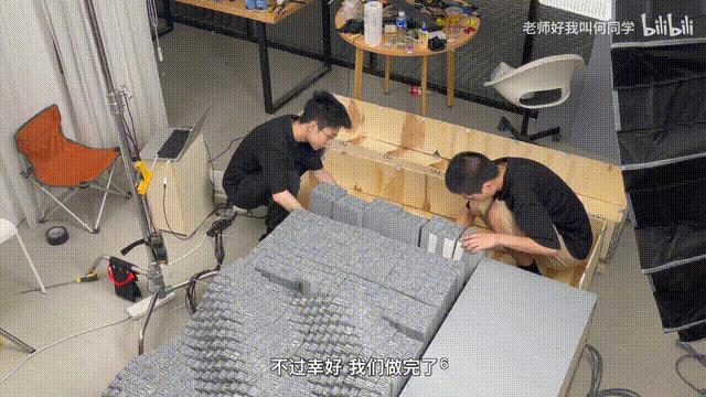 “鸽王”何同学喜提B站热搜第一，凭会自己打字的键盘一鸣惊人？