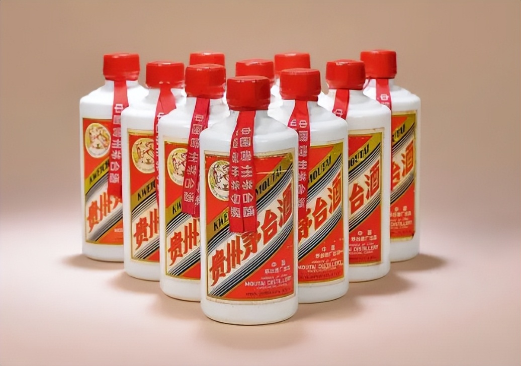 53度飞天茅台出口和内销版行情,2001年飞天茅台内销和出口的区别