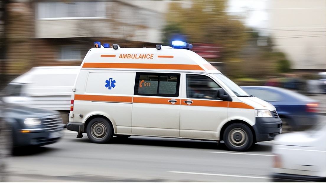 65岁大爷每天一勺三七粉，最后怎样了？4种后果要认清，别跟风吃