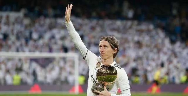 足坛防守反击第一人,足坛进攻最多的球员