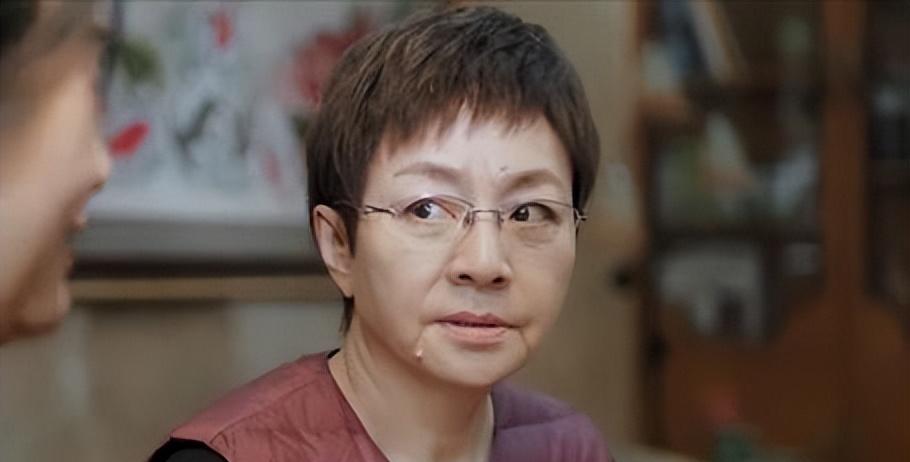 退休金被亲家盯上了？改口之后的真相让我感到心酸