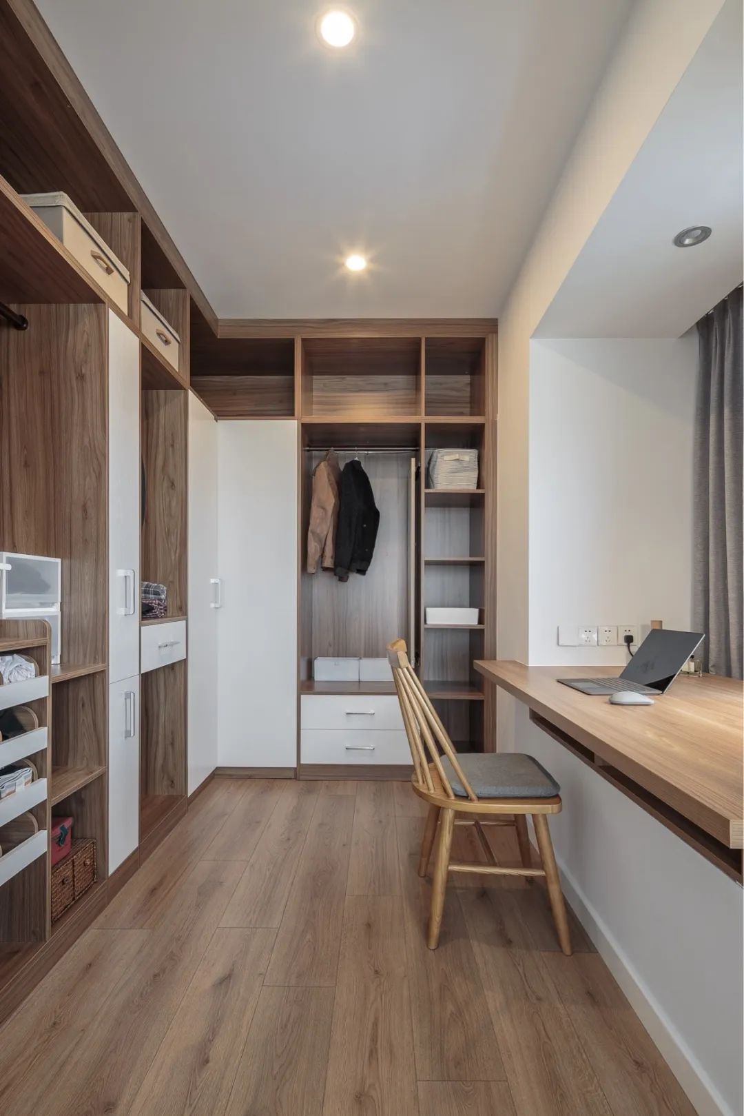 小户型书桌设计,小户型的书桌怎么设计