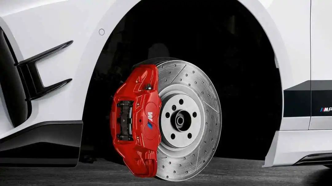 起步刹车异响开一会就消失了,刹车发出异响这些情况不要慌