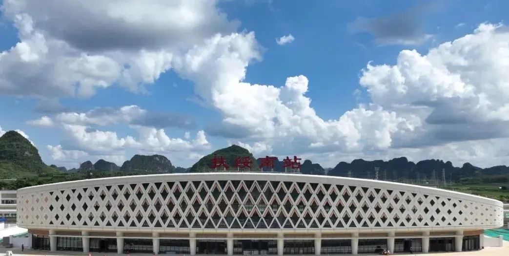 票价公布！今天起，从南宁市区打“动的”坐飞机仅需15分钟！