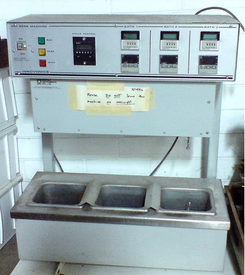 可以用瓶子做饮水机吗,用饮水机做电脑主机