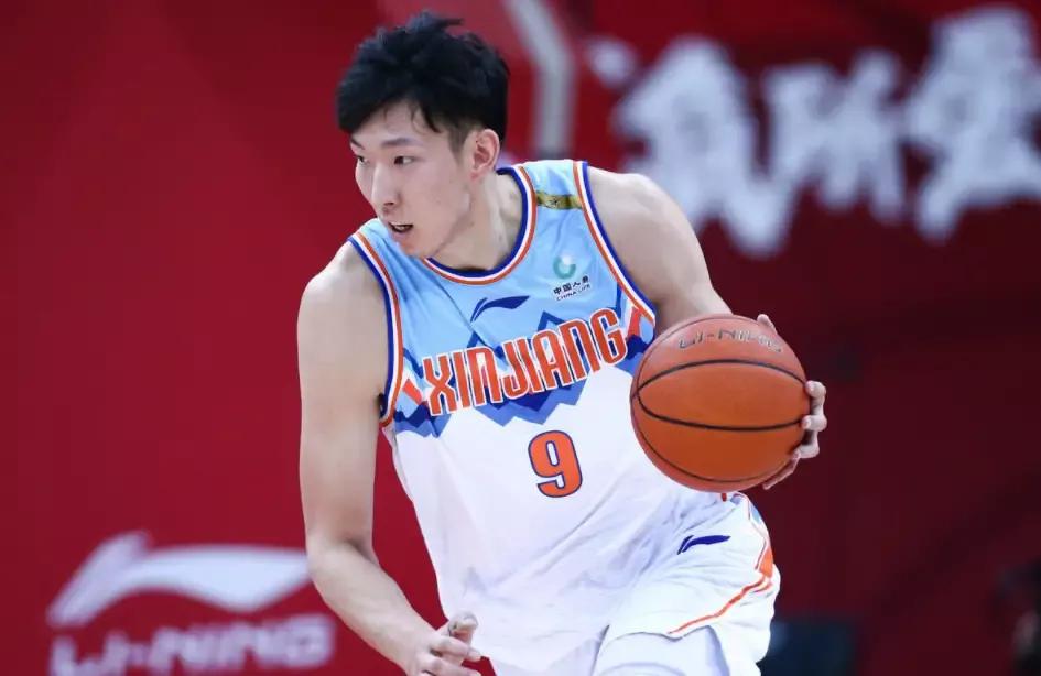 cba新消息周琦要回新疆队,CBA官宣周琦停赛2场