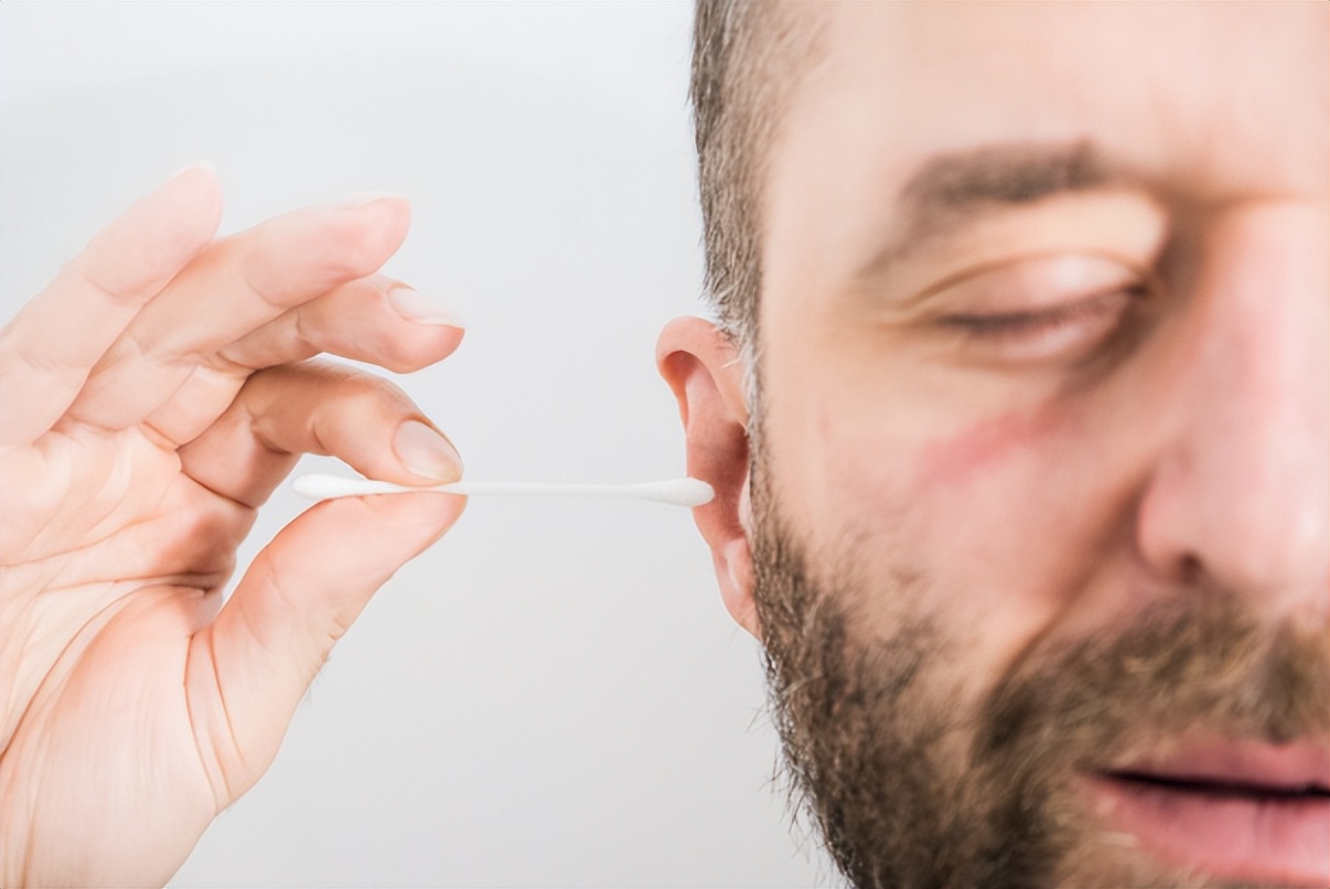 掏耳朵怎么样不疼,掏耳屎为什么这么舒服