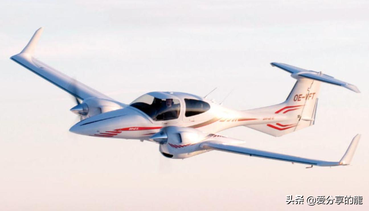 双发四座da42飞机续航,钻石da42飞机座舱图高清