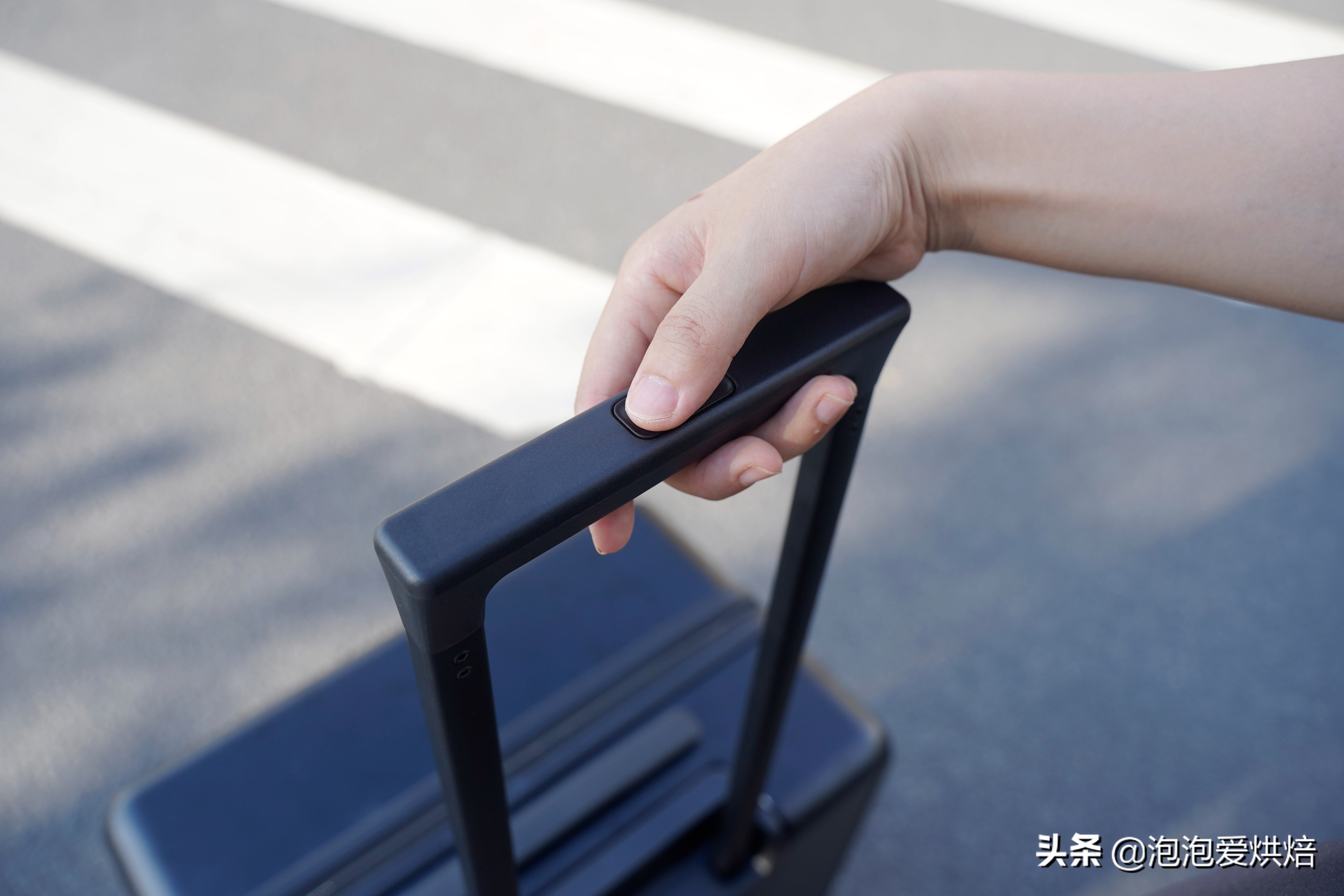 地平线旅行箱测评,地平线8号经典系列行李箱测评