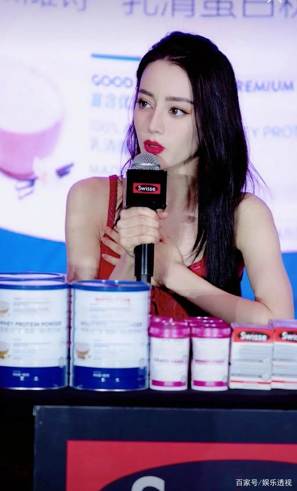 热巴露肩露腰,热巴为什么不露细腰