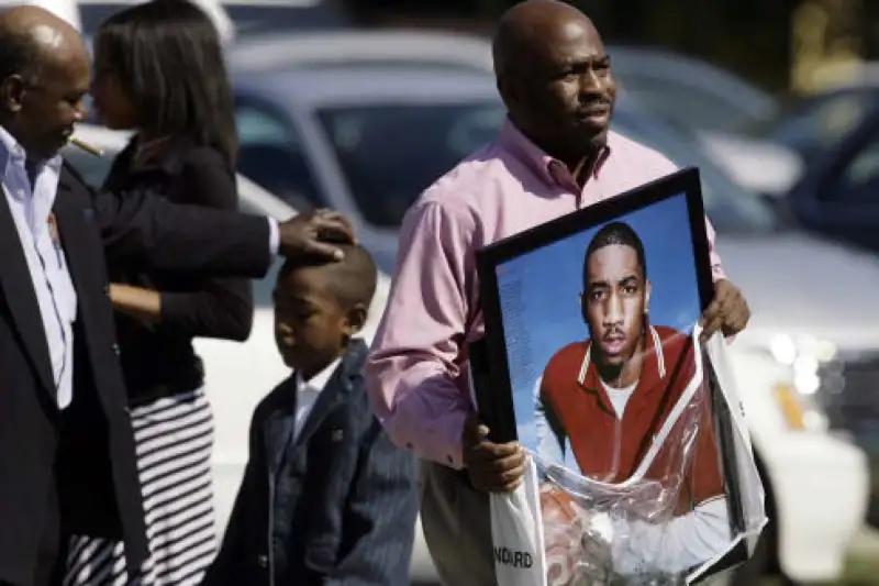 姚明队友布鲁克斯,姚明队友阿根廷斯科拉