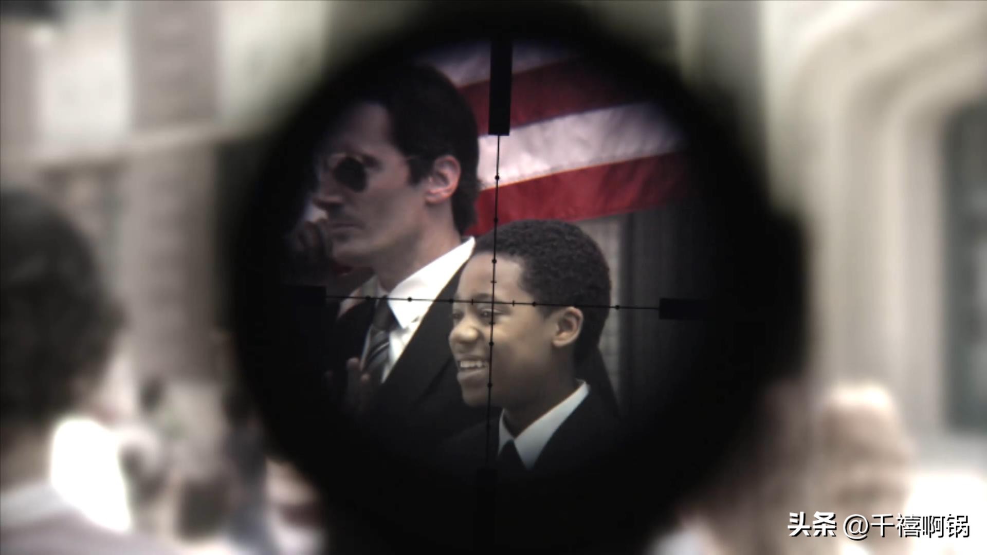 走在街上遇见强盗该怎么办?网友:当然是凉拌啊!