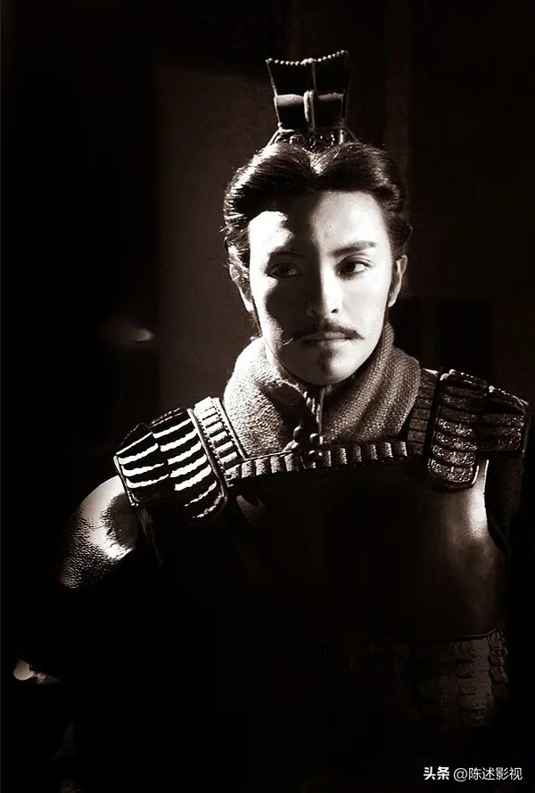 扮演皇帝最像的十位演员,九十年代撞脸乾隆皇帝的演员