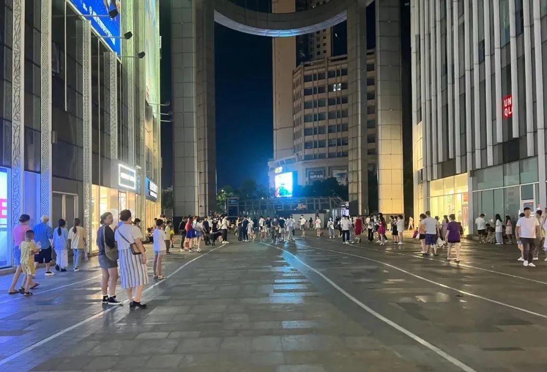 赣视眼镜工厂店梦时代地址,赣梦时代