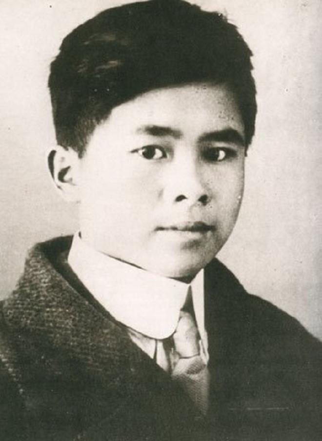 1949年开国大典，毛主席为何不让任弼时参加？背后原因令人泪目