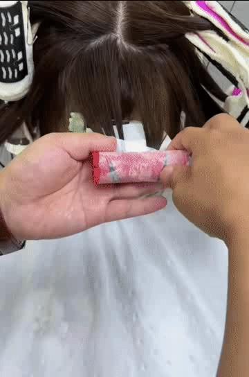 烫发卷杠手法大波浪,波浪卷烫发上杠教程