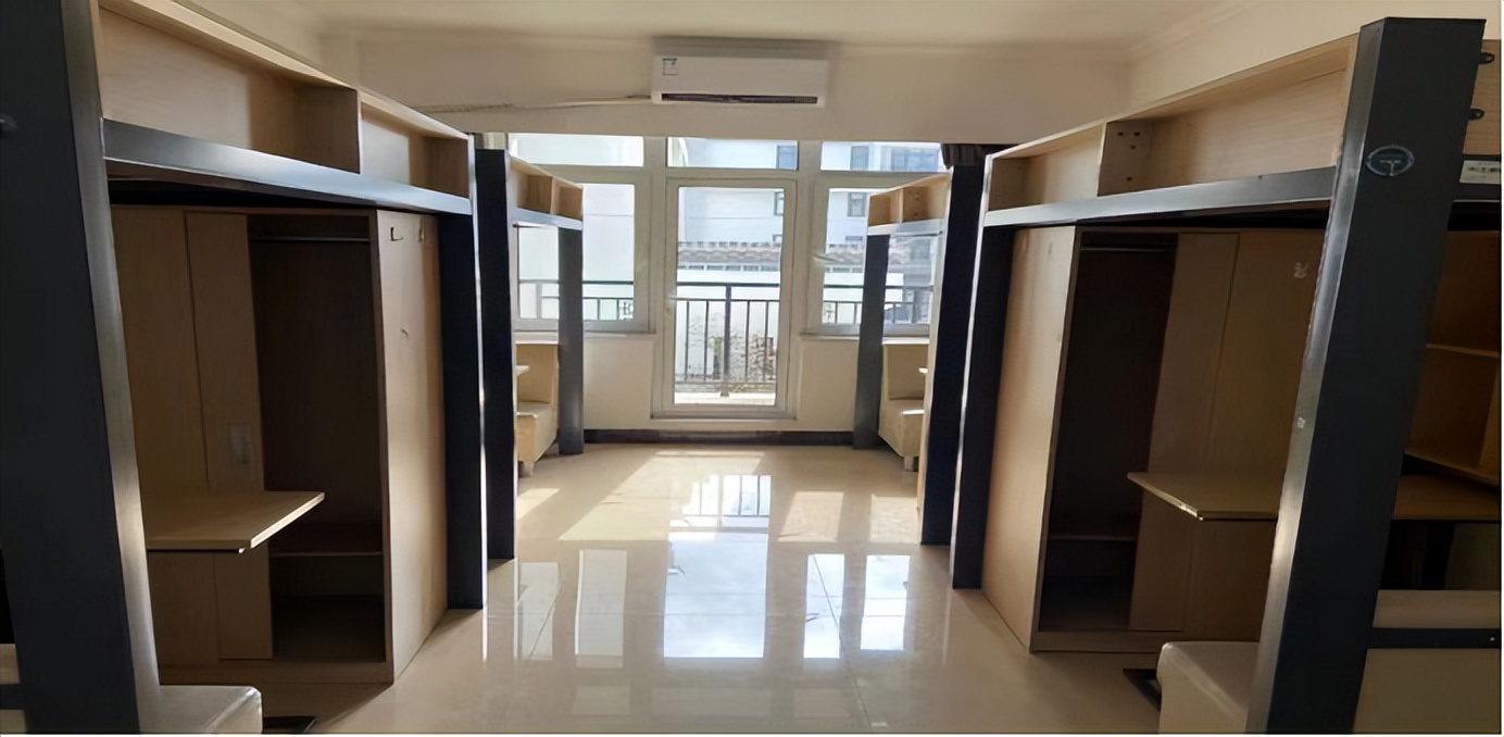 工大艺信寝室多大,工大艺信计算机系