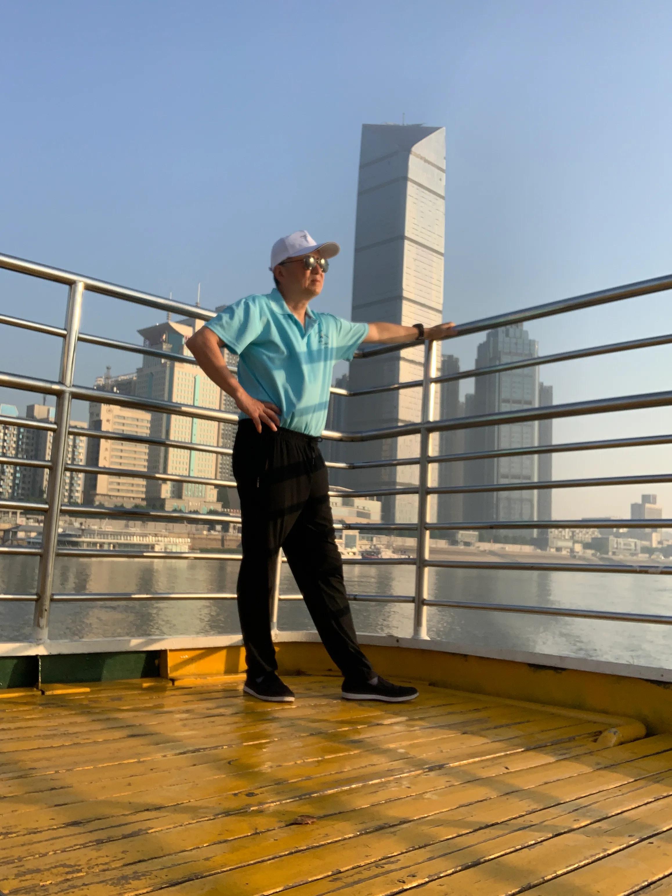 【游记54】《足球与游泳，群众体育应有的样子》