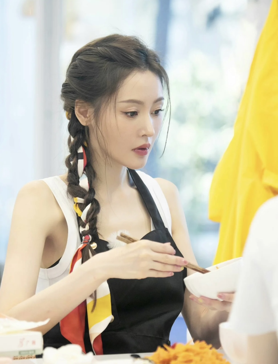 夏天发饰怎么搭配才好看,漂亮的发饰搭配