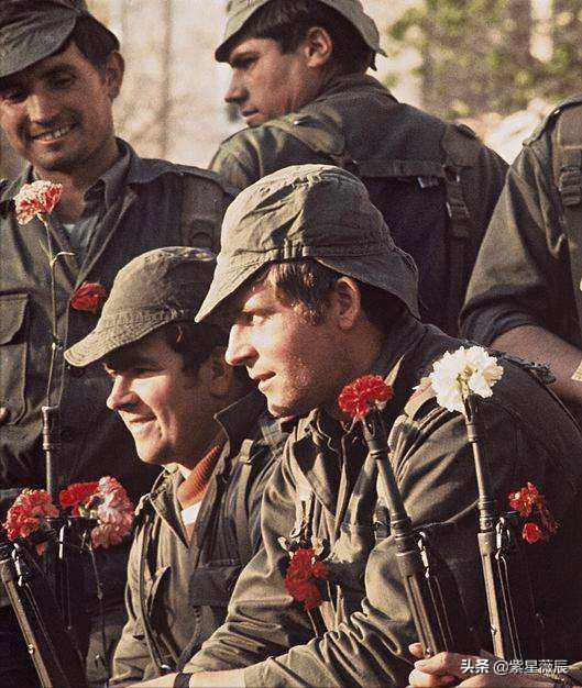 1976年葡萄牙就提出归还澳门，为何1999年才回归？做法十分明智