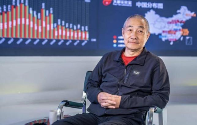 三年疫情狂赚222.8亿，男人靠“国难财”登顶富豪榜，网友：该