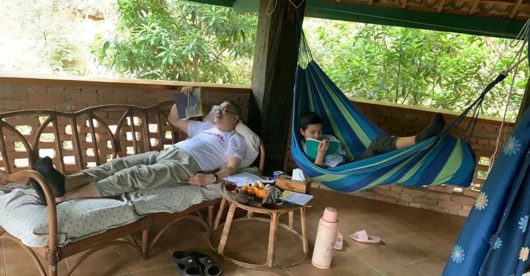 城堡里的马原把作家推向审判台,城堡里的马原