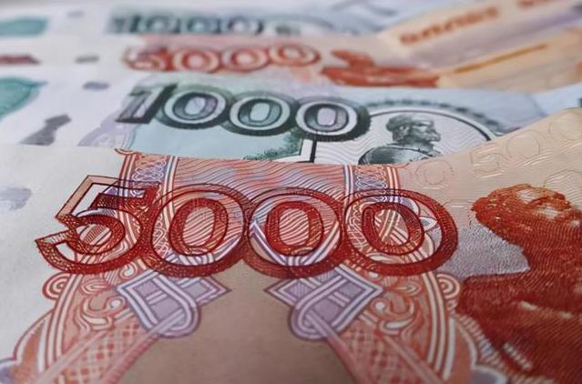 遭印度背刺，俄油价格跌破40美元，中企油轮却开始拒绝承运