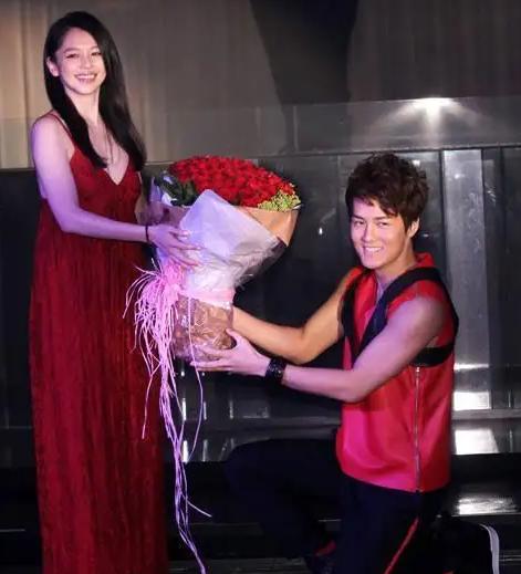 何超莲赌王最美千金,吴克群评价何超莲视频