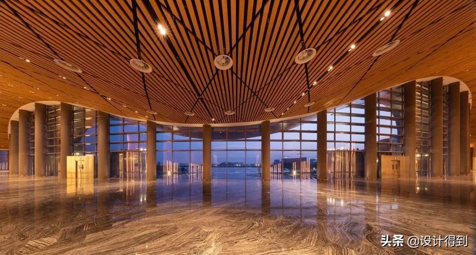 铝方通适合家庭装修吗,什么是铝方通吊顶