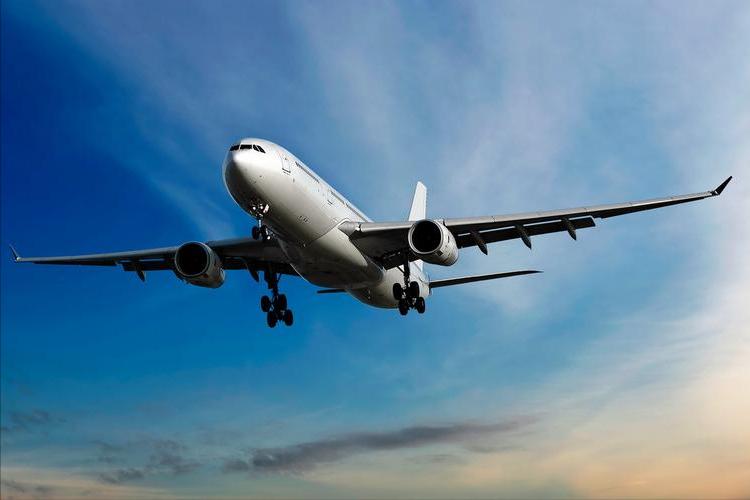 月薪7万的夫妇宁愿在英国当乞丐,中国夫妻放弃七万月薪去英国