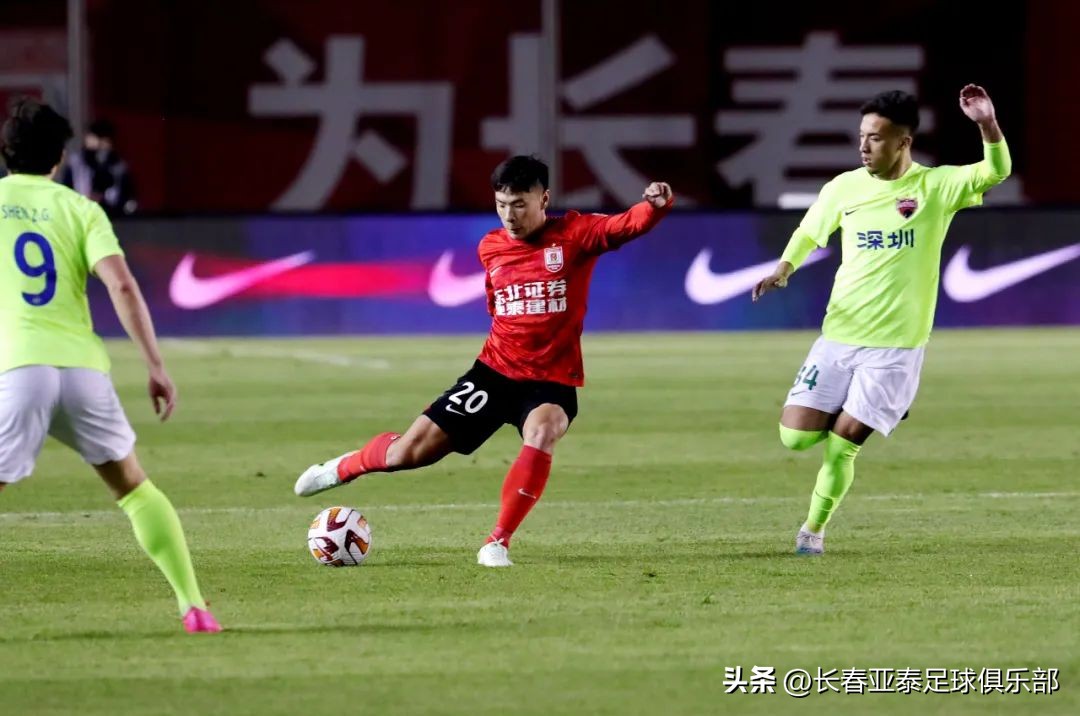 用胜利祝高考学子梦想成真亚泰多点开花主场4比1胜深圳队