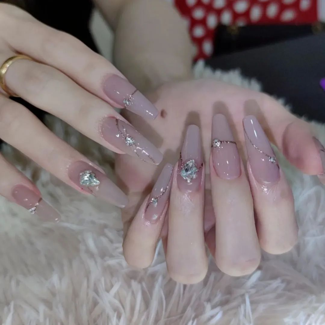 十二月风象星座美甲,十一月美甲星座幸运色