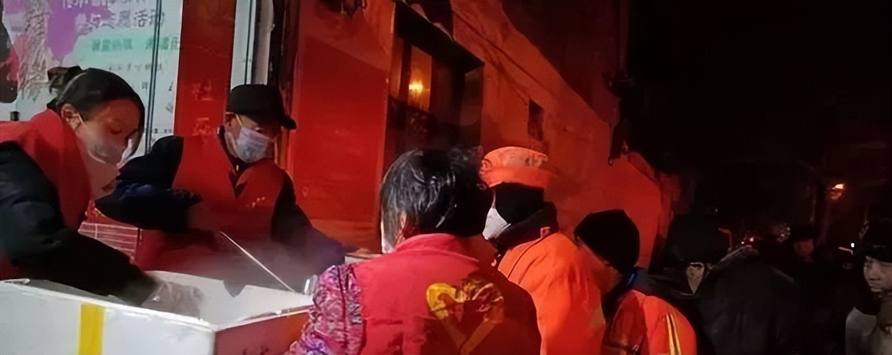 尚俭路爱心粥屋,西安志愿者免费粥屋