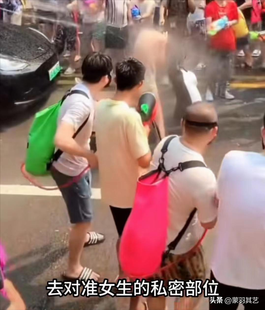 泼水节女子被撕扯雨衣怎么处理,泼水节被撕扯雨衣当事女生发声