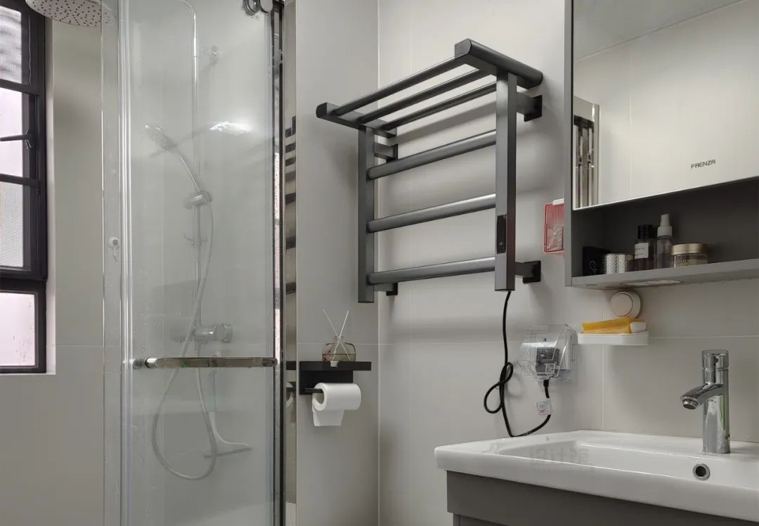 卫生间有臭味怎么解决最有效,怎么解决卫生间地面有臭味的问题