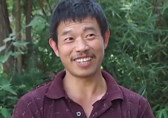 农村打井井水浑浊,打井现场井水怪异