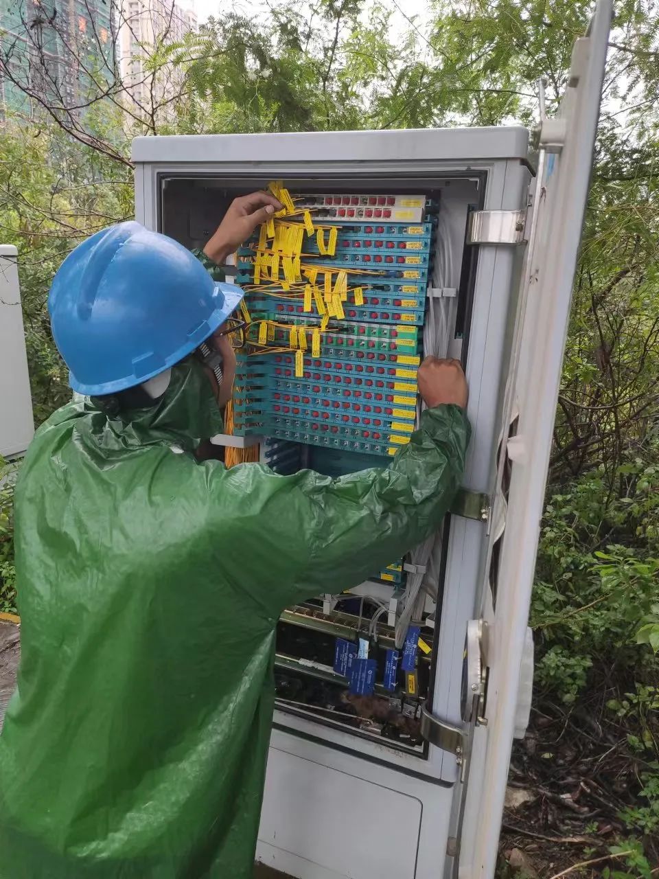 福建防御台风紧急倒计时,救援队支援福建抗击台风