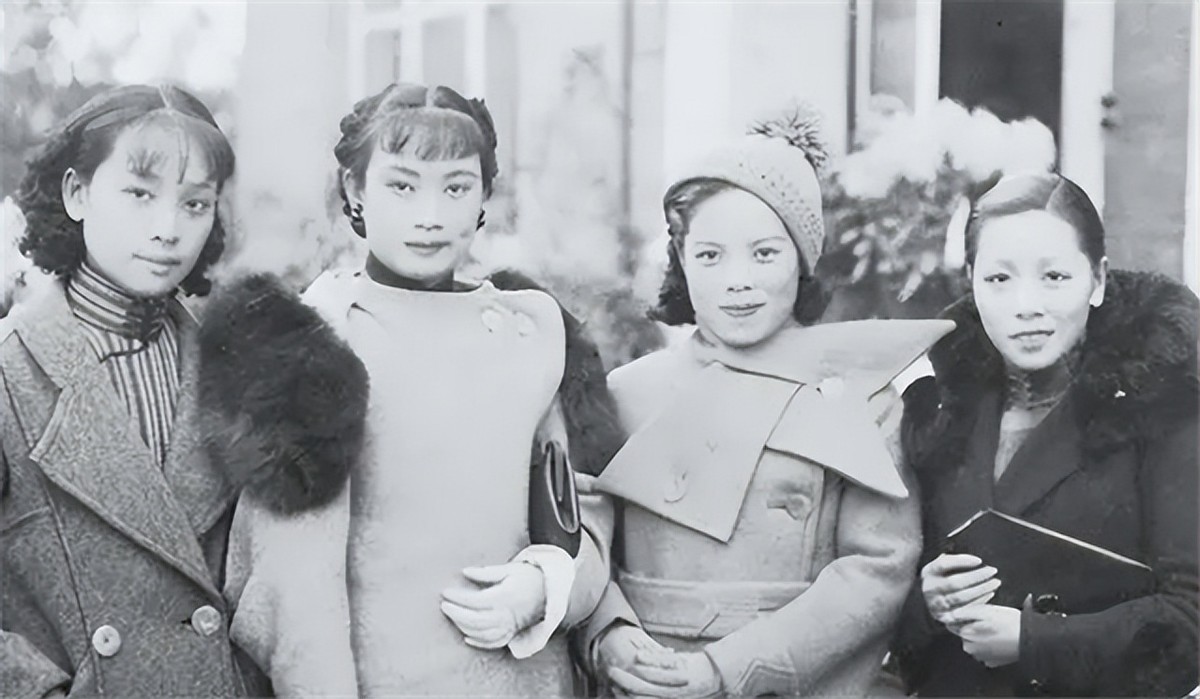 胡蝶和潘有声有几个孩子 (胡蝶与潘有声合葬了吗)