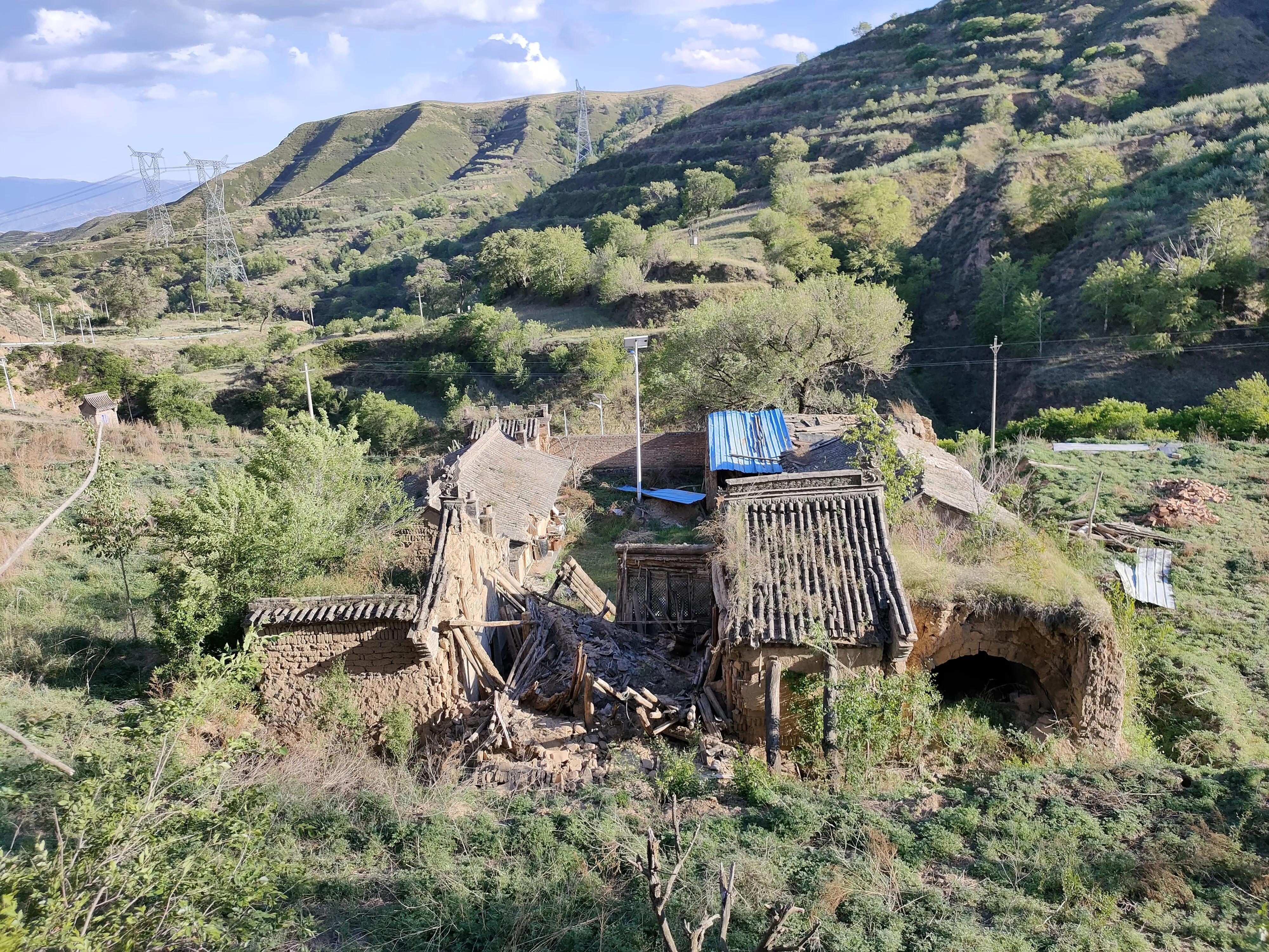 五台山十大青庙和十大黄庙,五台山佛教三门