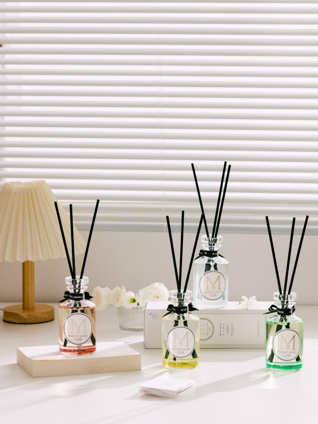 出道失败只因“不是男的”？她的同款“大师香薰”如今却全网疯抢