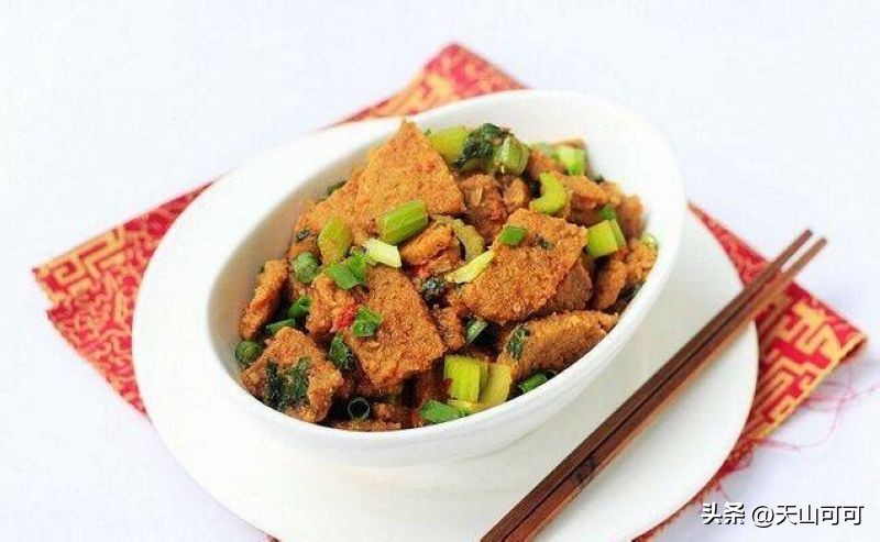 榨完的豆渣能做啥,磨的豆渣能干什么